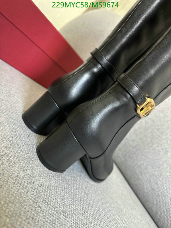 Boots-Women Shoes Code: MS9674 