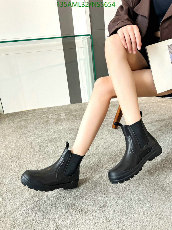 Boots-Women Shoes Code: NS5654 