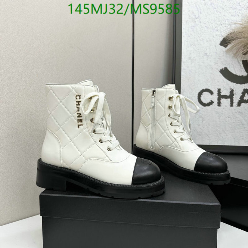 Boots-Women Shoes Code: MS9585 