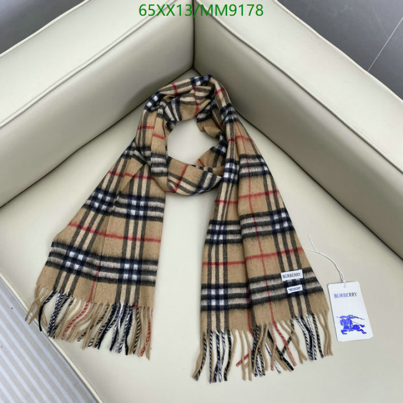 Burberry-Scarf Code: MM9178 