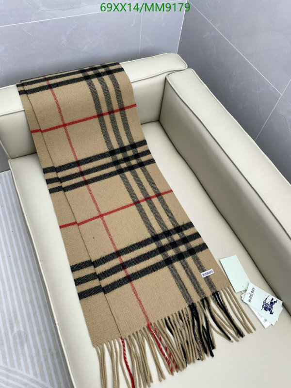 Burberry-Scarf Code: MM9179 