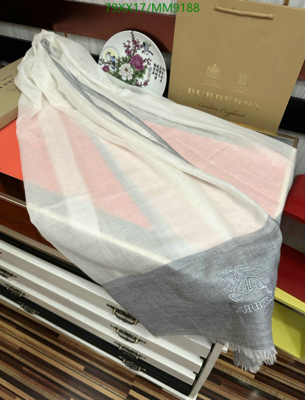 Burberry-Scarf Code: MM9188 