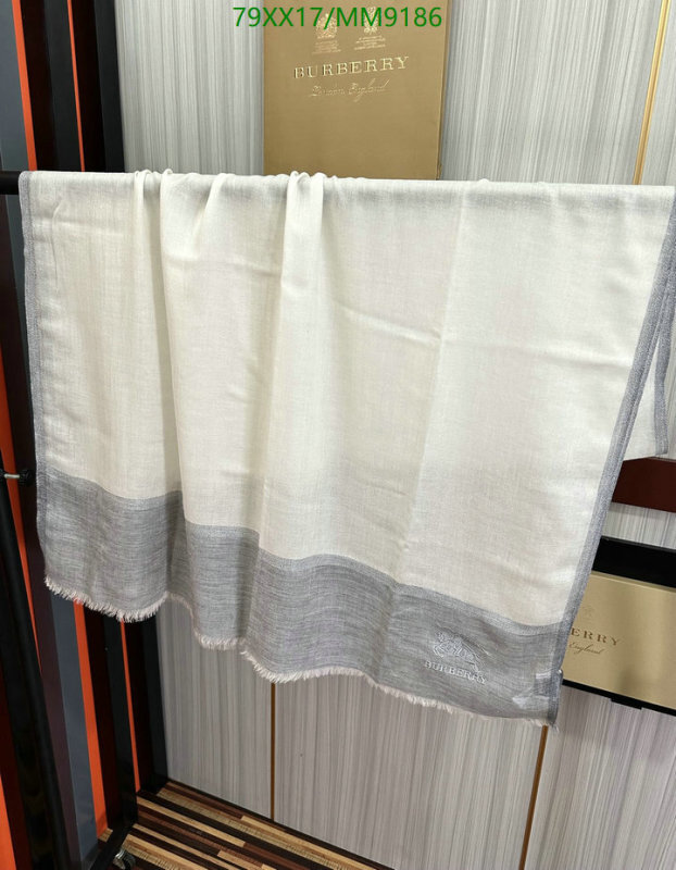 Burberry-Scarf Code: MM9186 