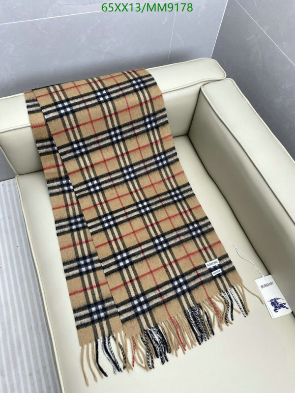 Burberry-Scarf Code: MM9178 