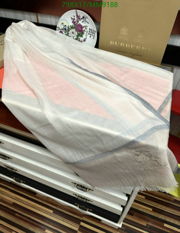 Burberry-Scarf Code: MM9188 