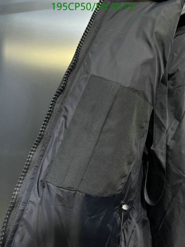 Canada Goose-Down jacket Women Code: MC9519 