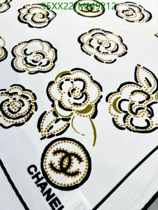 Chanel-Scarf Code: MM9212 