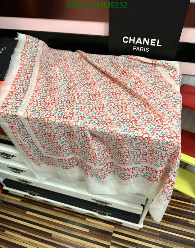 Chanel-Scarf Code: MM9232 