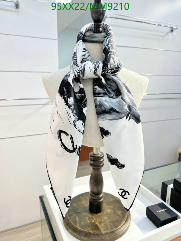 Chanel-Scarf Code: MM9210 