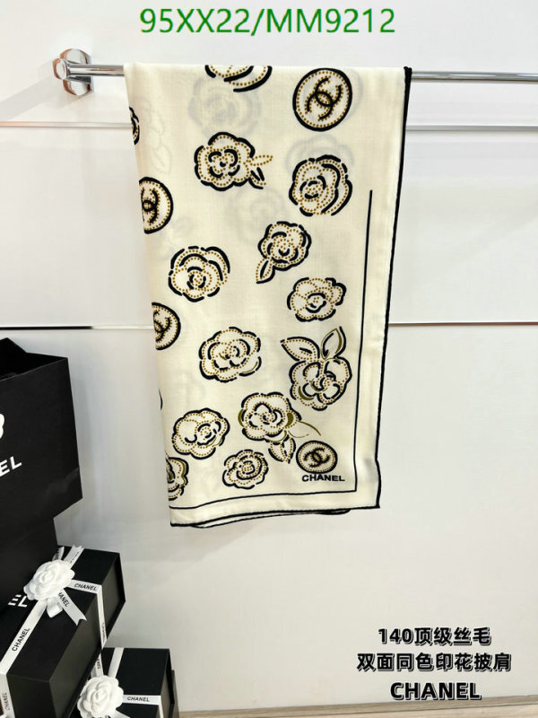 Chanel-Scarf Code: MM9212 