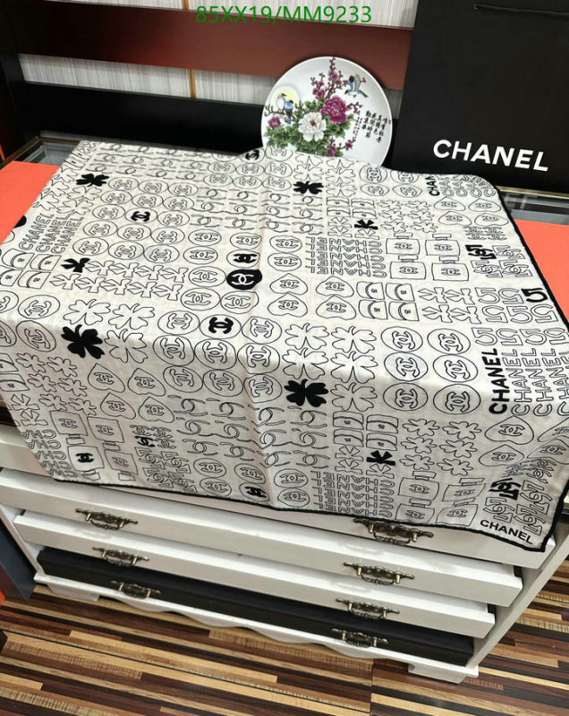 Chanel-Scarf Code: MM9233 