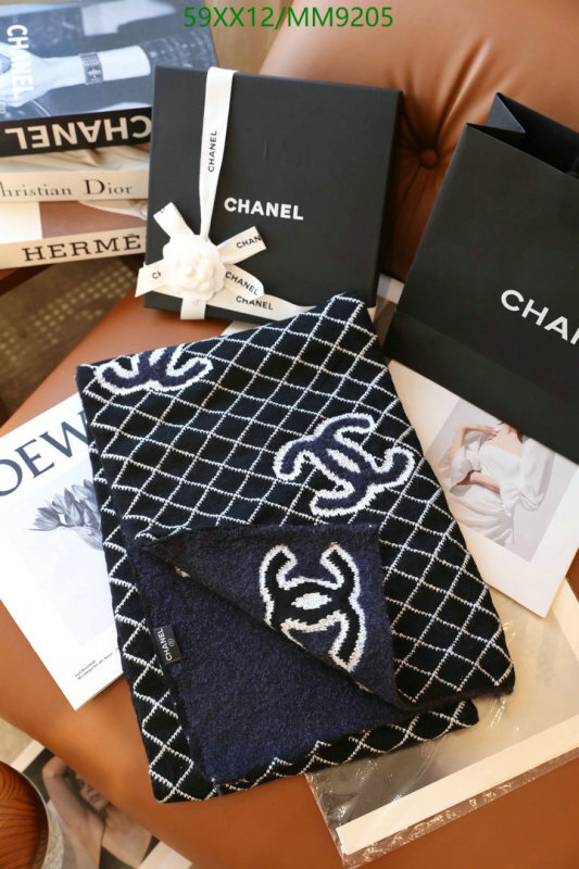 Chanel-Scarf Code: MM9205 