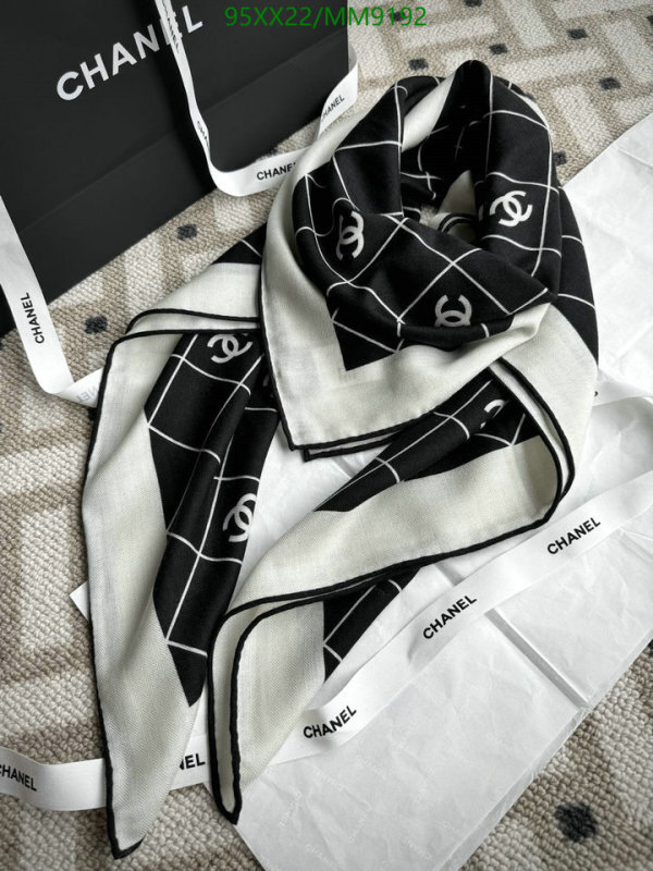 Chanel-Scarf Code: MM9192 