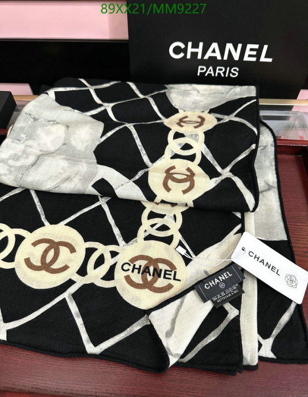 Chanel-Scarf Code: MM9227 