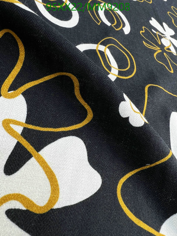 Chanel-Scarf Code: MM9208 