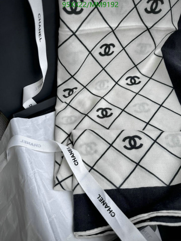 Chanel-Scarf Code: MM9192 