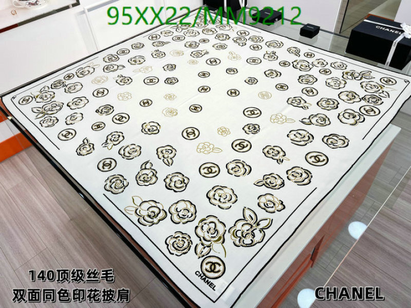 Chanel-Scarf Code: MM9212 