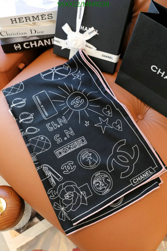 Chanel-Scarf Code: MM9238 