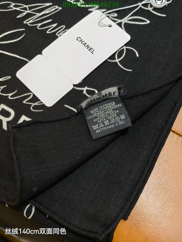 Chanel-Scarf Code: MM9236 