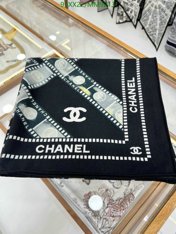 Chanel-Scarf Code: MM9213 