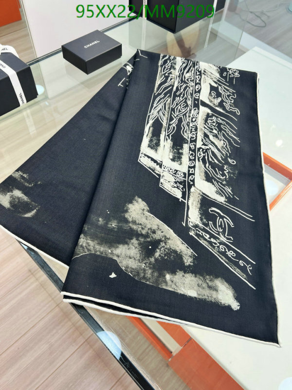 Chanel-Scarf Code: MM9209 