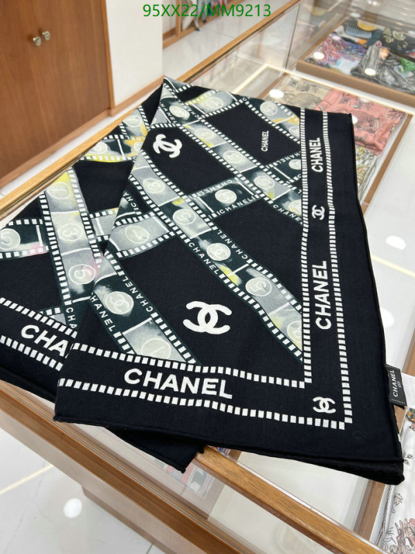 Chanel-Scarf Code: MM9213 