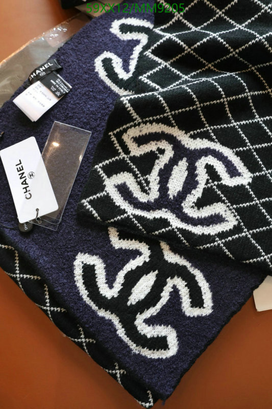 Chanel-Scarf Code: MM9205 