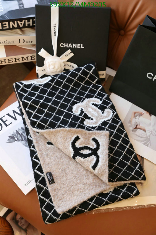 Chanel-Scarf Code: MM9205 