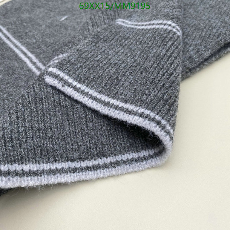 Chanel-Scarf Code: MM9195 