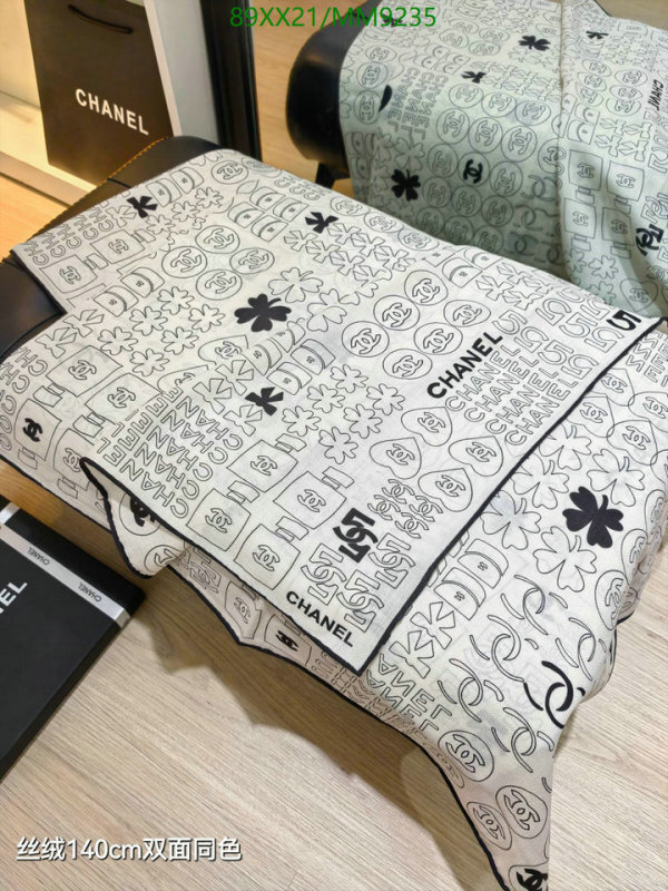 Chanel-Scarf Code: MM9235 