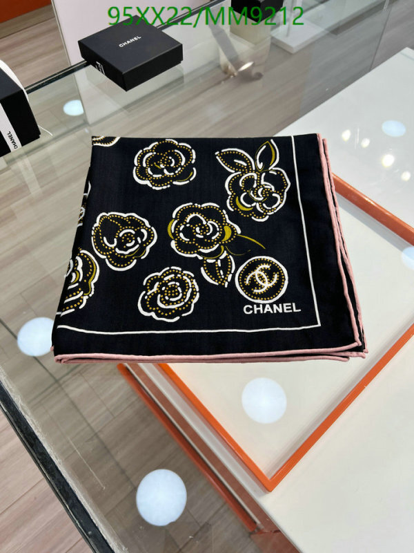 Chanel-Scarf Code: MM9212 