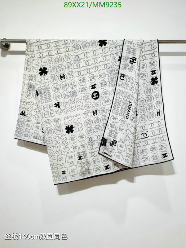 Chanel-Scarf Code: MM9235 