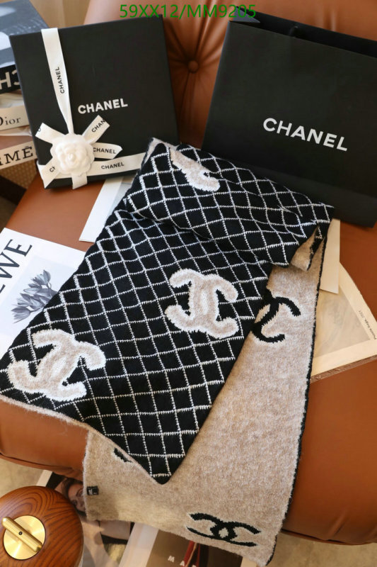 Chanel-Scarf Code: MM9205 