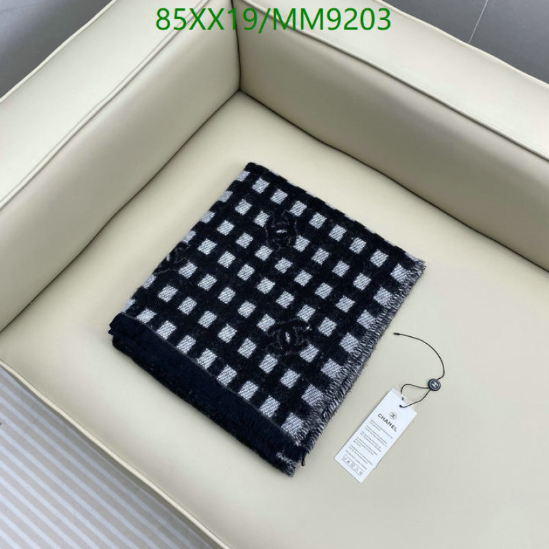 Chanel-Scarf Code: MM9203 