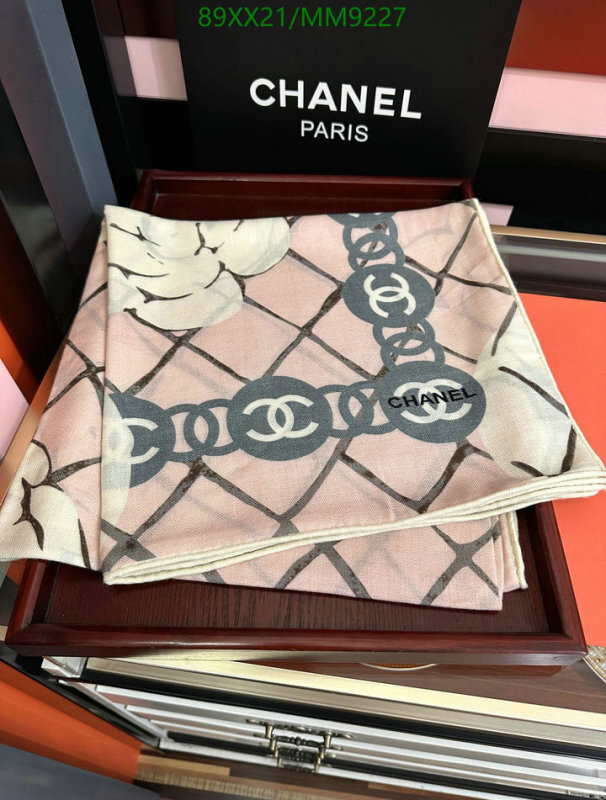 Chanel-Scarf Code: MM9227 