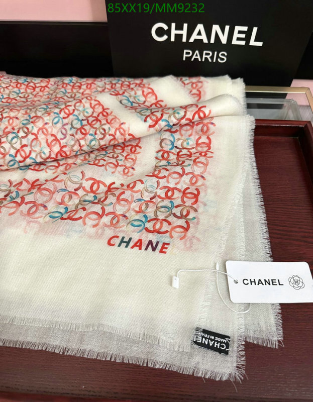 Chanel-Scarf Code: MM9232 