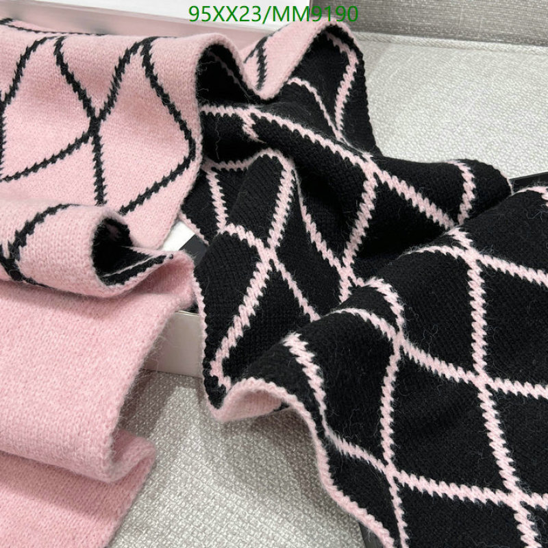 Chanel-Scarf Code: MM9190 
