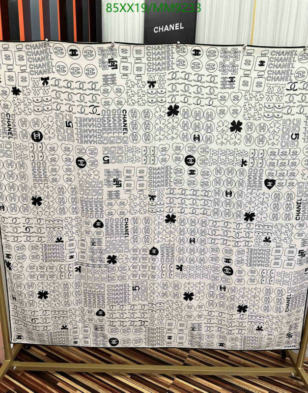 Chanel-Scarf Code: MM9233 