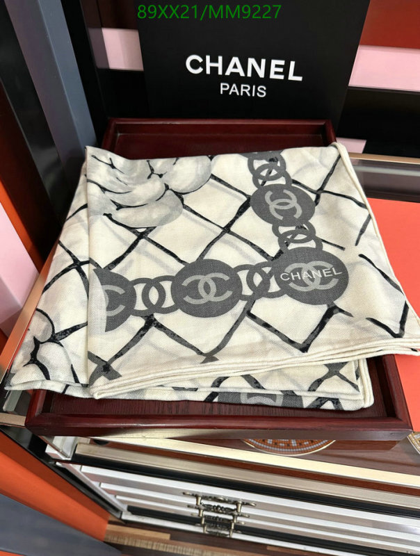 Chanel-Scarf Code: MM9227 