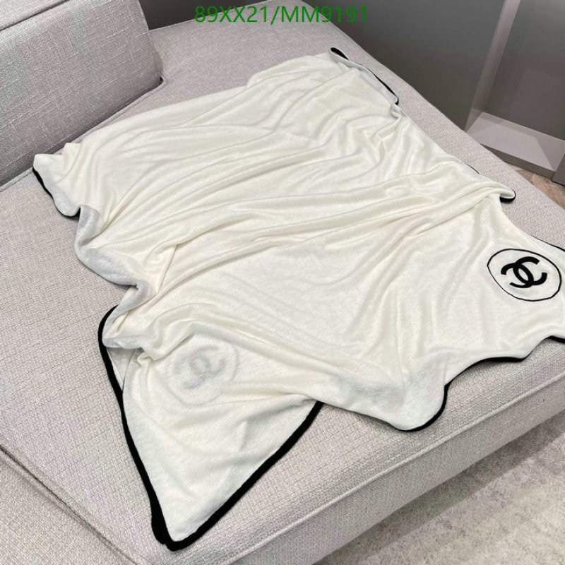 Chanel-Scarf Code: MM9191 