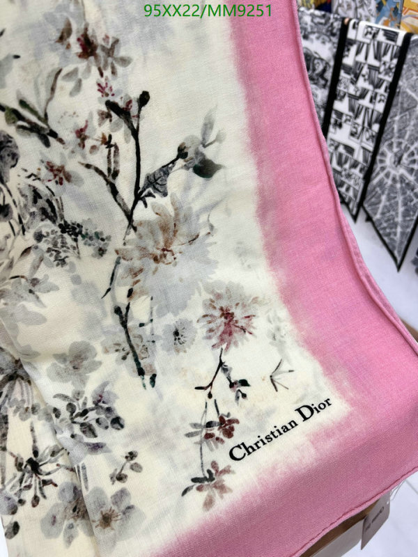 Dior-Scarf Code: MM9251 