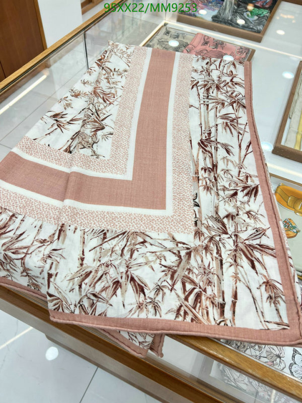 Dior-Scarf Code: MM9253 