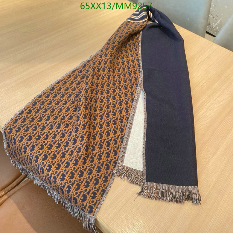Dior-Scarf Code: MM9257 