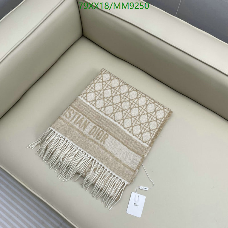 Dior-Scarf Code: MM9250 