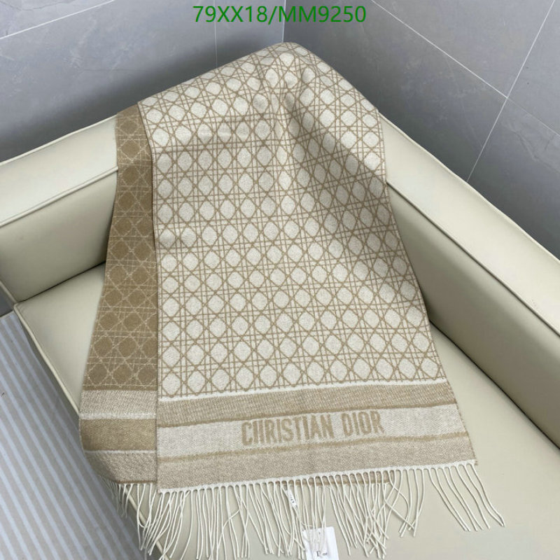 Dior-Scarf Code: MM9250 