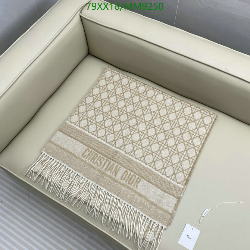 Dior-Scarf Code: MM9250 