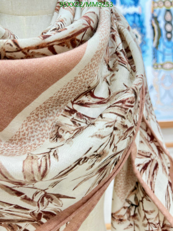 Dior-Scarf Code: MM9253 