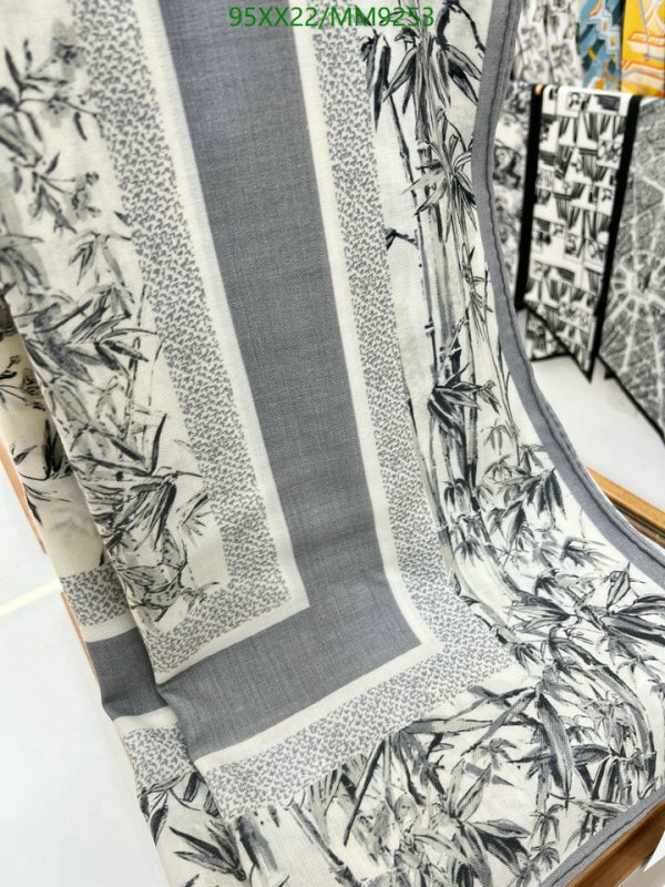 Dior-Scarf Code: MM9253 