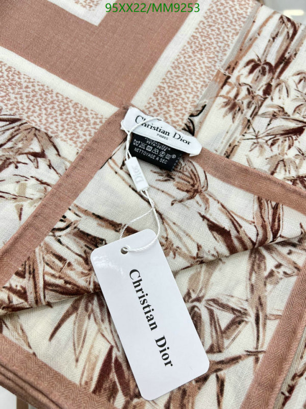 Dior-Scarf Code: MM9253 