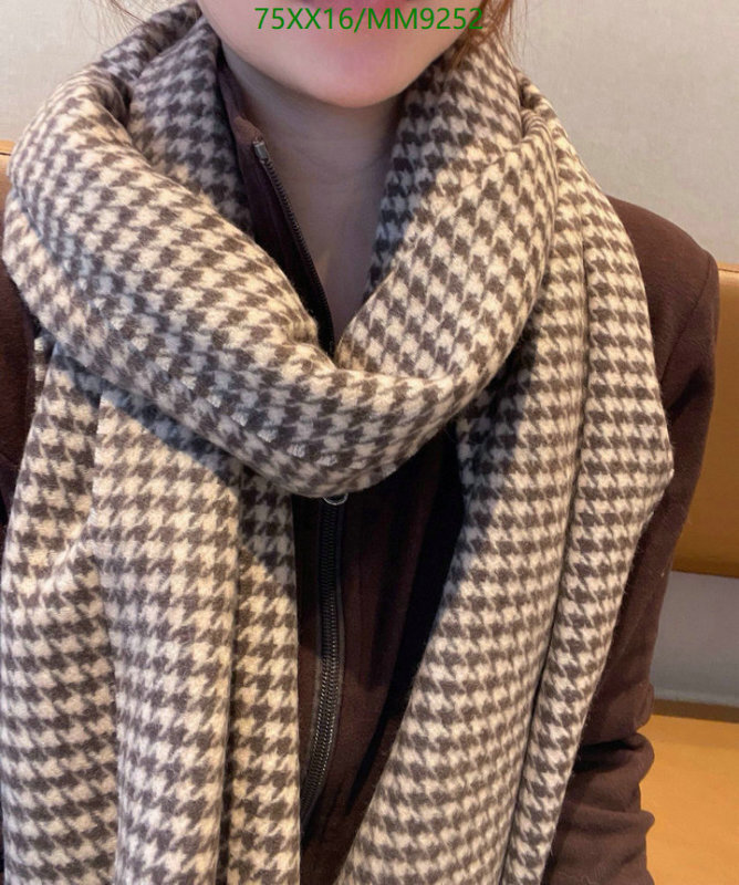 Dior-Scarf Code: MM9252 